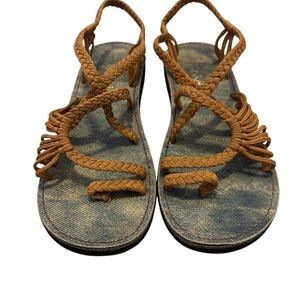Plaka Palm Leaf  Braided Sandals in Brown- Flats